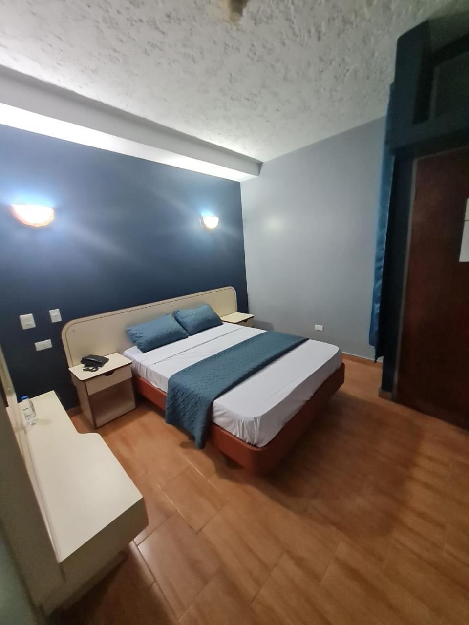 Hotel El Arroyo Caracas Exterior foto